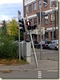 angefahrene Fußgängerampel