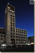 Rathaus mit Marktplatz